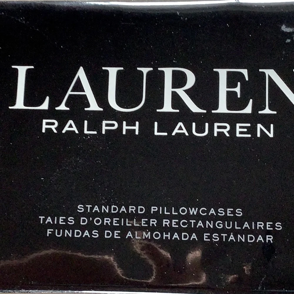 Ralph Lauren Carolyne Vine Pillowcases.